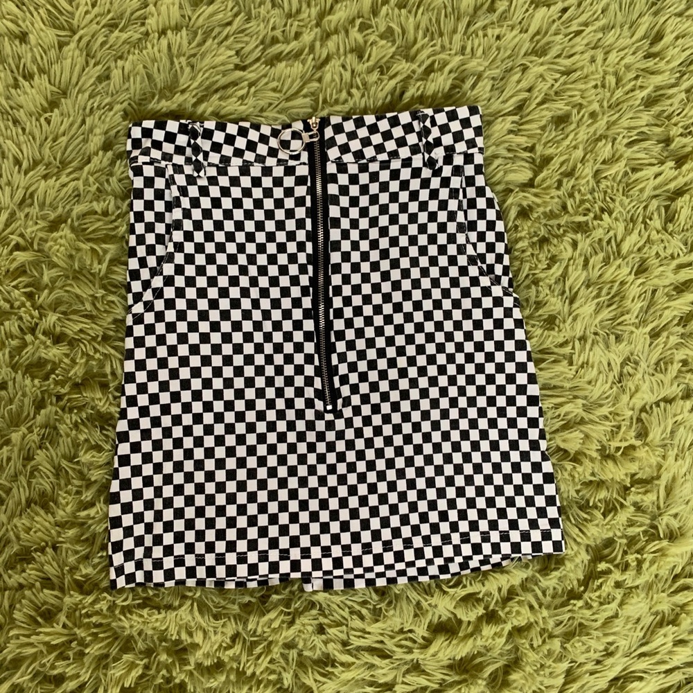Pencil skirt